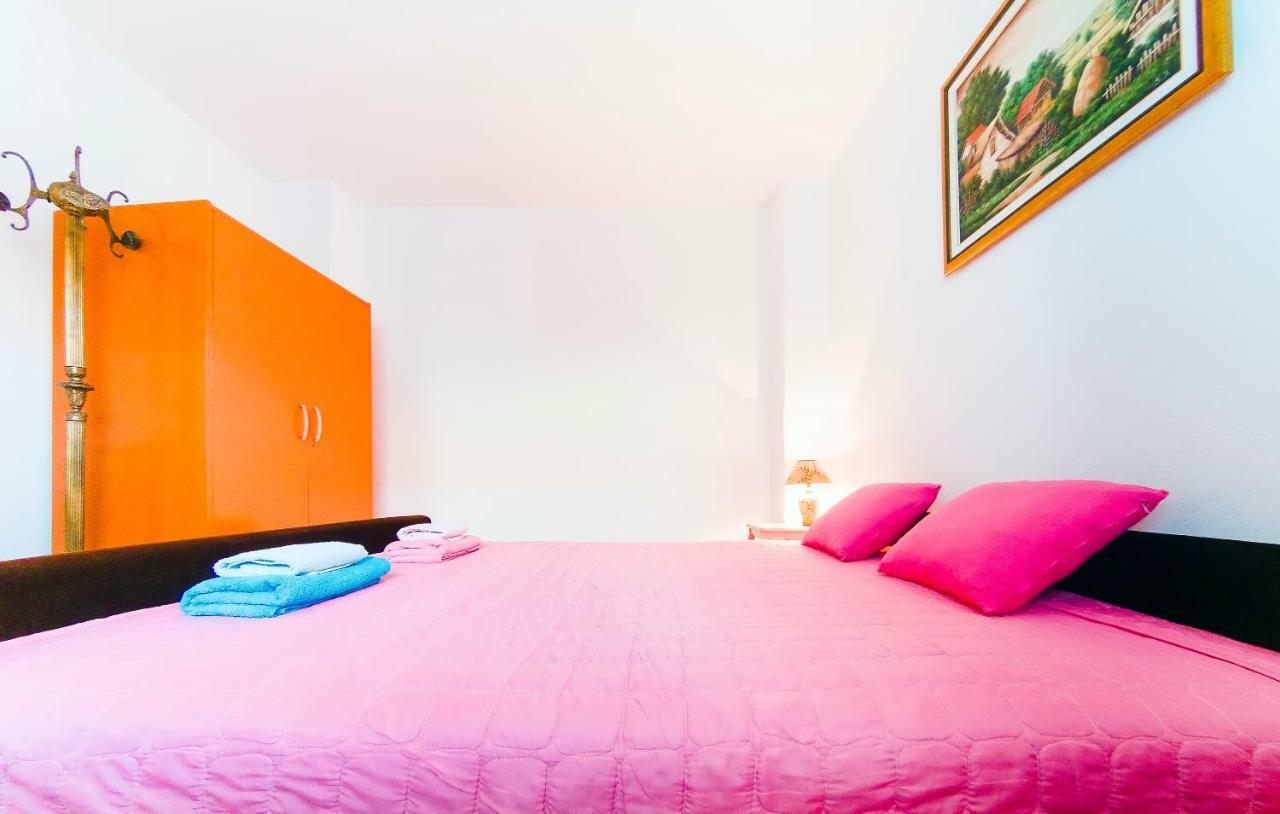 Apartmani Slavica Ягодина Екстериор снимка